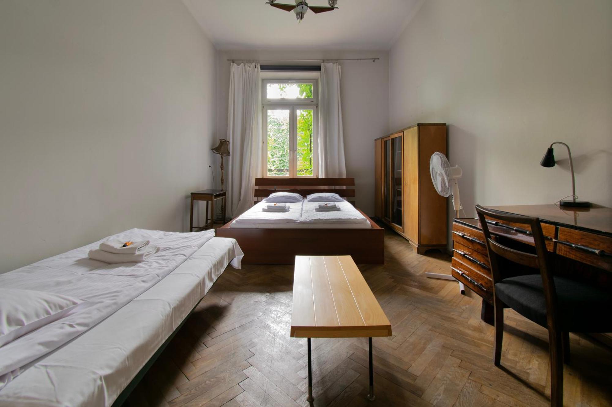 Apartments Wroblewskiego Street Krakow Exterior photo